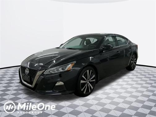 2020 Nissan Altima SR FWD