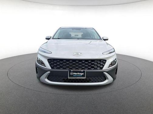 Cyber Silver 2023 Hyundai KONA SE