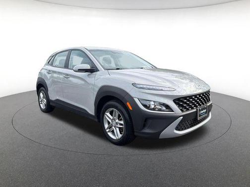 Cyber Silver 2023 Hyundai KONA SE