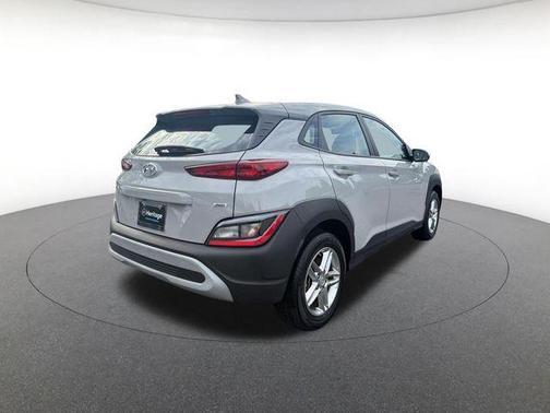 Cyber Silver 2023 Hyundai KONA SE