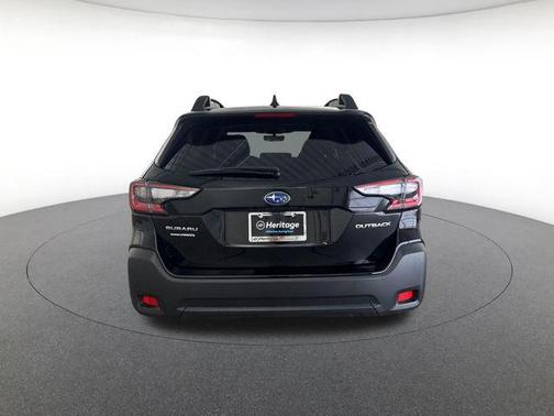 Crystal Black Silica 2025 Subaru Outback Premium