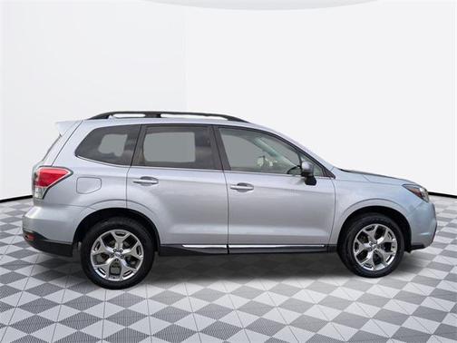 2017 Subaru Forester 2.5i Touring