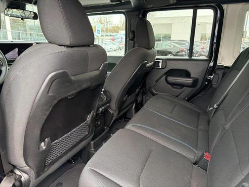 2024 Jeep Wrangler 4xe Rubicon