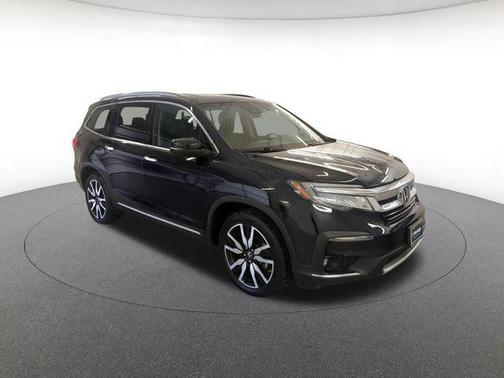 2019 Honda Pilot Touring 8-Passenger
