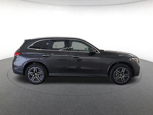 Alpine Grey 2025 Mercedes-Benz GLC 300 4MATIC