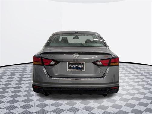 2023 Nissan Altima SR Intelligent AWD