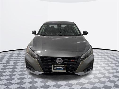 2023 Nissan Altima SR Intelligent AWD
