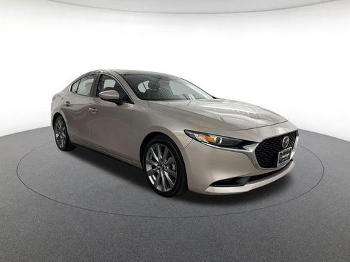 Platinum Quartz Metallic 2023 Mazda Mazda3 FWD w/Preferred Package