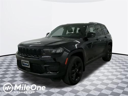 2022 Jeep Grand Cherokee Altitude