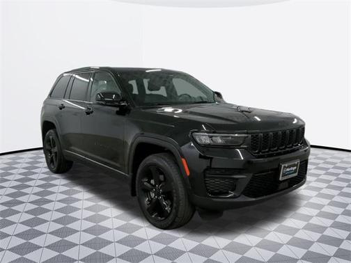 2022 Jeep Grand Cherokee Altitude