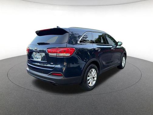 Blaze Blue 2017 Kia Sorento LX