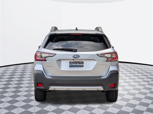 2025 Subaru Outback Limited XT