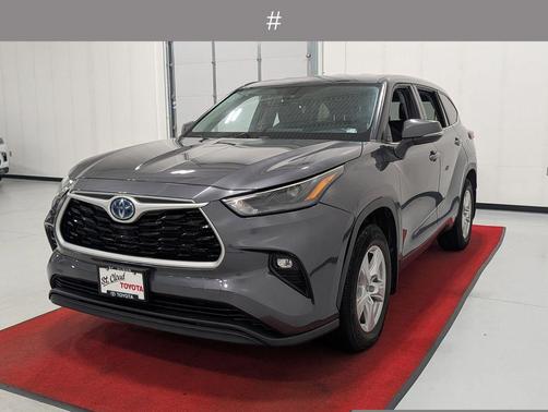 Magnetic Gray Metallic 2022 Toyota Highlander Hybrid LE