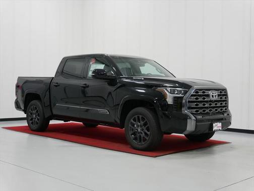 2025 Toyota Tundra Hybrid Platinum