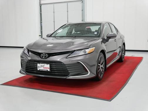 2023 Toyota Camry XLE