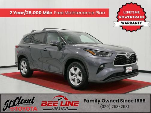Magnetic Gray Metallic 2023 Toyota Highlander LE