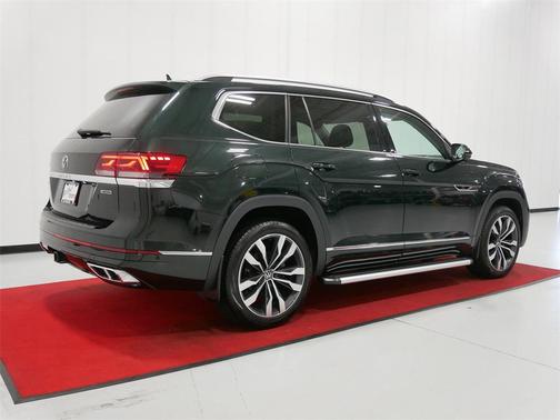 2022 Volkswagen Atlas 3.6L SEL Premium