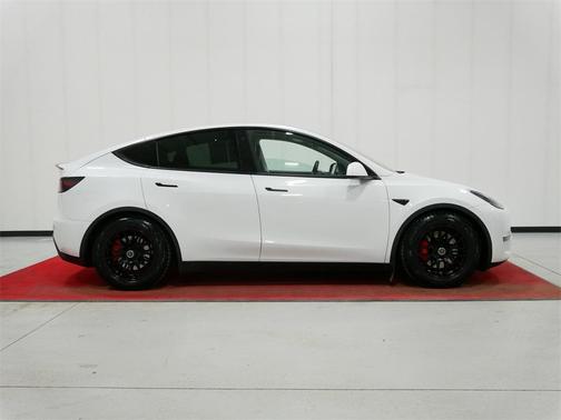 2021 Tesla Model Y Performance Dual Motor All-Wheel Drive
