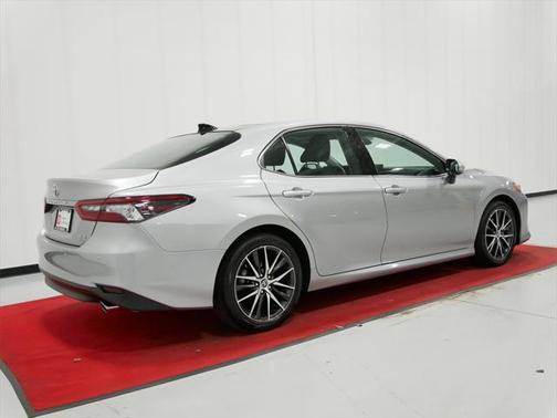 2024 Toyota Camry XLE