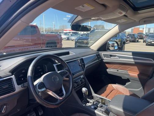 2022 Volkswagen Atlas 3.6L SEL Premium