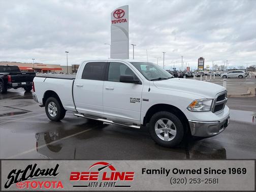 2019 RAM 1500 SLT