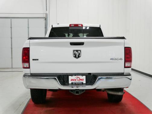 2019 RAM 1500 SLT