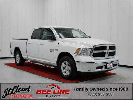 2019 RAM 1500 SLT