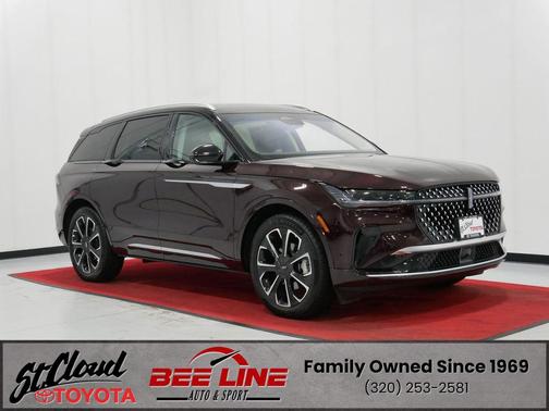 Diamond Red Metallic Clearcoat 2024 Lincoln Nautilus Reserve
