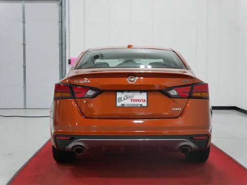 2020 Nissan Altima SR Intelligent AWD