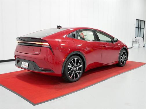 2026 Toyota Prius Plug-In Hybrid XSE