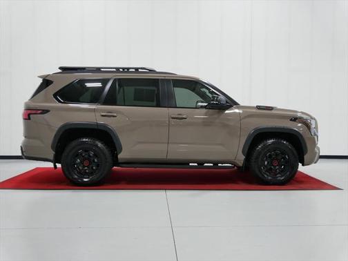 2025 Toyota Sequoia Base