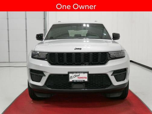 Silver Zynith 2023 Jeep Grand Cherokee Altitude