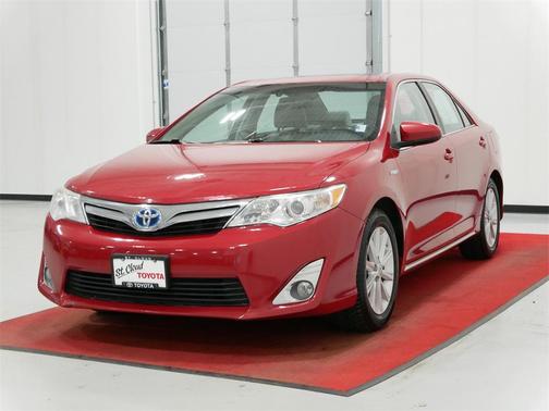 2014 Toyota Camry Hybrid XLE
