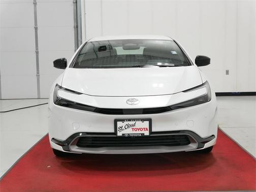 2024 Toyota Prius XLE