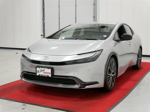 2024 Toyota Prius XLE