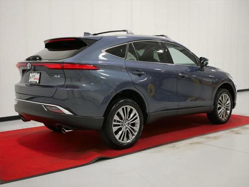 2024 Toyota Venza XLE