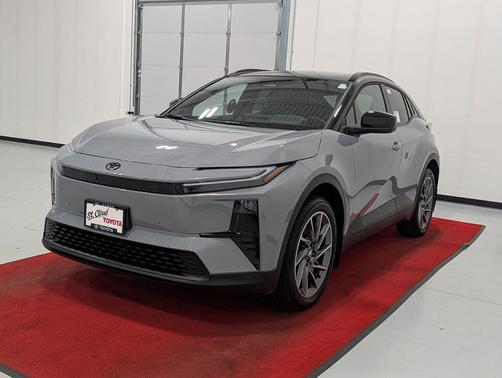 Cement W/Midngt 2026 Toyota C-HR XSE