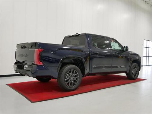 2025 Toyota Tundra Hybrid Platinum
