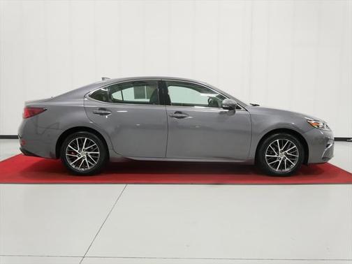 2017 Lexus ES 350 Base