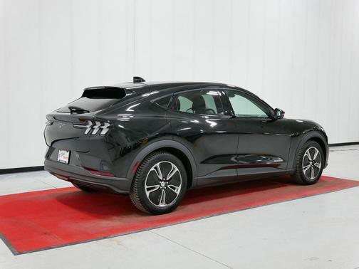 2021 Ford Mustang Mach-E Select