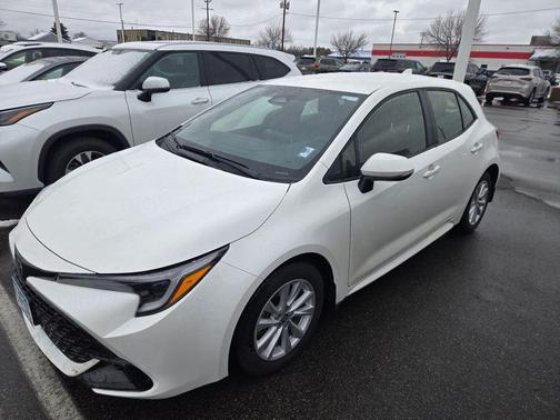 Ice Cap 2023 Toyota Corolla SE