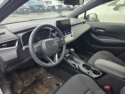 Ice Cap 2023 Toyota Corolla SE