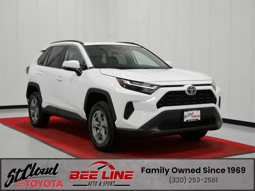 2025 Toyota RAV4 XLE