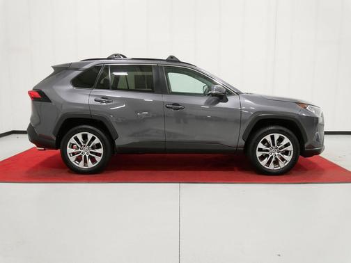 Magnetic Gray Metallic 2021 Toyota RAV4 XLE Premium