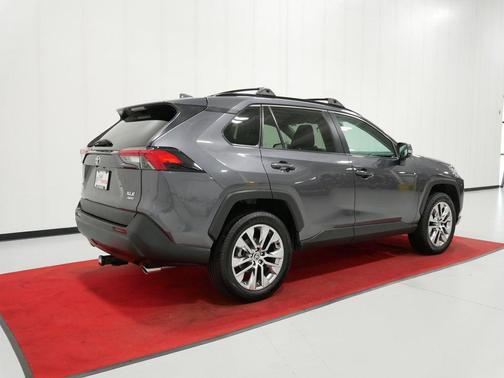 Magnetic Gray Metallic 2021 Toyota RAV4 XLE Premium
