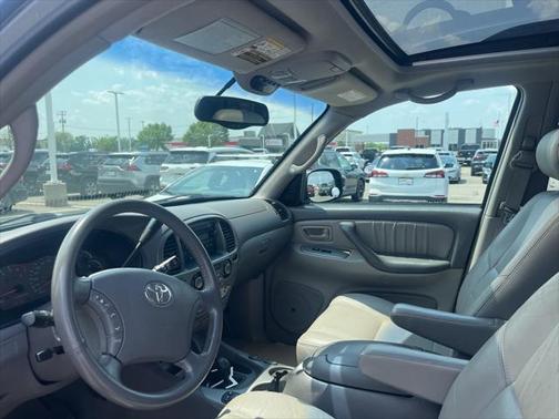 2004 Toyota Sequoia Limited