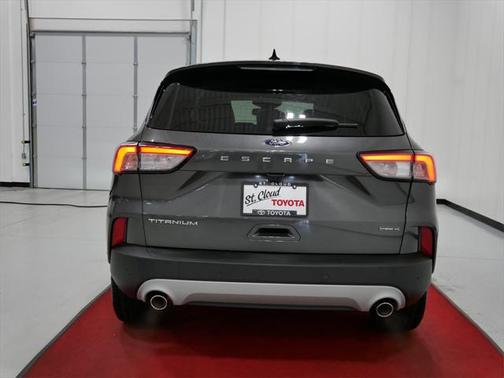 2020 Ford Escape Titanium