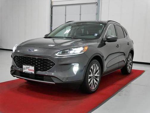 2020 Ford Escape Titanium