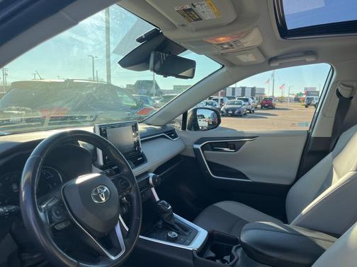 2019 Toyota RAV4 Hybrid Limited