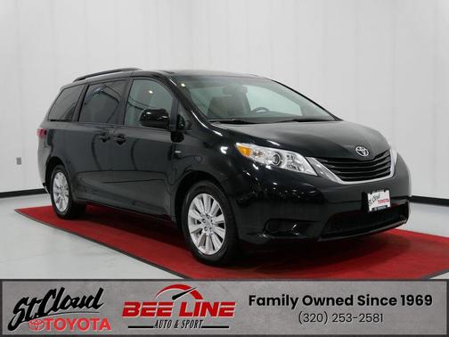 Midnight Black Metallic 2017 Toyota Sienna LE